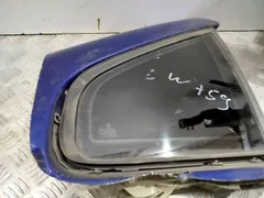 Стекло кузовное боковое правое Volkswagen Passat, 2003 г.