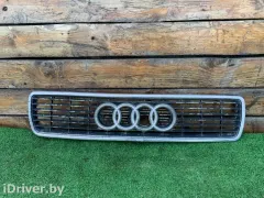 Решетка радиатора Audi 80, 1994 г.