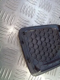 Сетка для динамика Volkswagen Transporter, 2001 г.