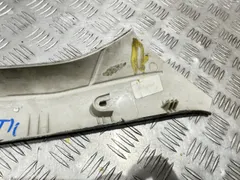 Обшивка стойки передней левой Volkswagen Passat, 2000 г.