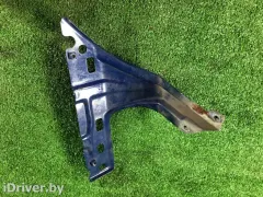 Кронштейн крепления крыла переднего правого Volkswagen Touran, 2005 г.