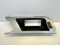 Накладка декоративная на торпедо Audi A4, 2012 г.
