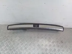 Накладка внутренняя на заднюю панель кузова Audi A4, 2003 г.