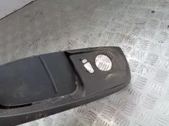 Пластик салазок сиденья Volkswagen Passat, 2011 г.