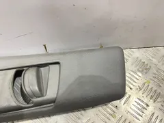 Обшивка стойки центральной левой Audi A6, 1996 г.