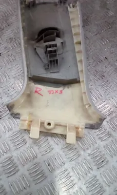 Обшивка стойки центральной правой Audi A4, 2005 г.