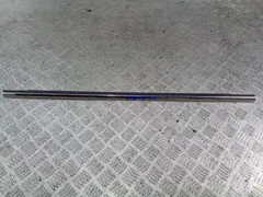 Молдинг стекла двери задней правой наружный Volkswagen Passat, 2004 г.