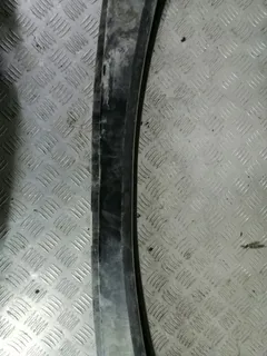 Усилитель бампера заднего Volkswagen Touareg, 2014 г.