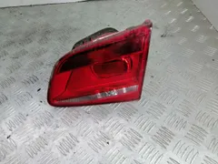 Фонарь крышки багажника правый Volkswagen Passat, 2011 г.