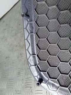 Сетка для динамика Volkswagen Touareg, 2009 г.