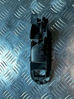 Ручка внутренняя передняя правая Volkswagen Passat, 1997 г.