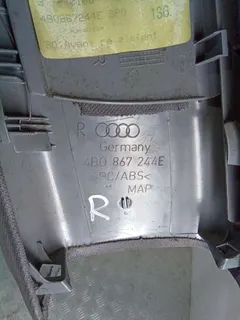 Обшивка стойки центральной правой Audi A6, 2000 г.