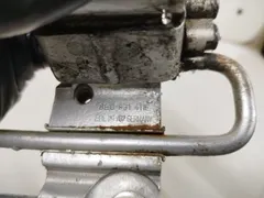 Петля двери передней левой Audi A4, 2005 г.