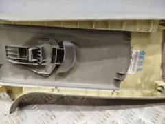 Обшивка стойки центральной левой Audi A4, 2002 г.