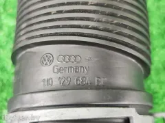 Патрубок воздушного фильтра Volkswagen Golf, 2004 г.