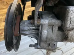 Насос гидроусилителя руля Audi 80, 1990 г.