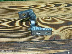 Петля двери задней правой Volkswagen Passat, 2001 г.