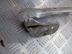 Петля капота правая Audi A6, 2007 г.