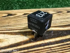 Реле вентилятора Audi A4, 1997 г.