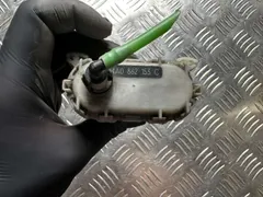 Активатор замка крышки топливного бака Audi A6, 1995 г.