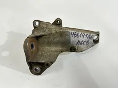Кронштейн КПП Volkswagen Passat, 2004 г.
