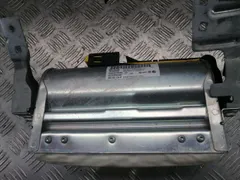 Подушка безопасности пассажира Volkswagen Passat, 2004 г.
