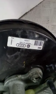Вакуумный усилитель тормозов Audi A6, 1998 г.