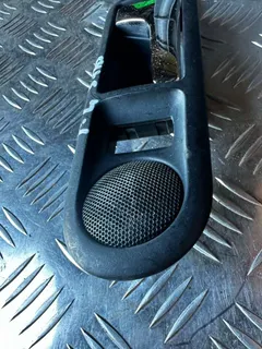 Ручка внутренняя задняя правая Volkswagen Golf, 2001 г.