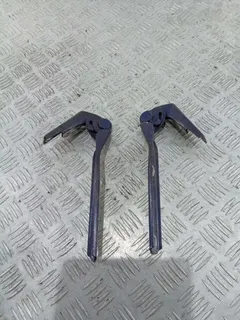 Петля капота Audi A4, 1997 г.