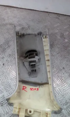 Обшивка стойки центральной правой Audi A4, 2005 г.