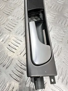 Ручка внутренняя передняя правая Audi A6, 2004 г.