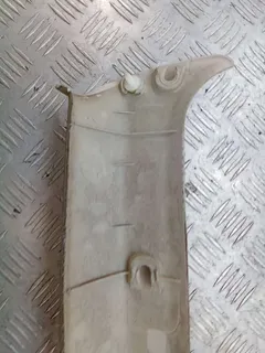 Обшивка стойки задней правой Volkswagen Passat, 2002 г.