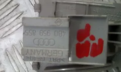 Кнопка стеклоподъемника переднего правого Audi A6, 2002 г.
