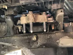 Подушка крепления КПП Volkswagen Passat, 2007 г.