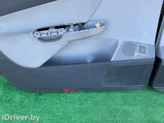Обшивка двери (дверная карта) комплект Volkswagen Passat, 2007 г.