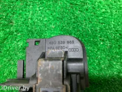 Ручка наружная задняя левая Audi A4, 1999 г.