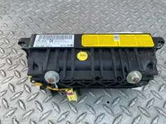 Подушка безопасности пассажира Volkswagen Passat, 2007 г.