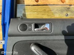 Ручка внутренняя задняя правая Volkswagen Golf, 2000 г.