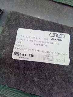 Обшивка багажника Audi A6 allroad, 2001 г.