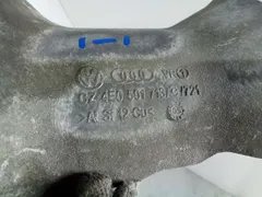 Пыльник Audi A8, 2007 г.