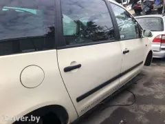 Лючок топливного бака Volkswagen Sharan, 2007 г.