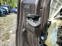 Замок двери передней левой Audi A4, 1999 г.