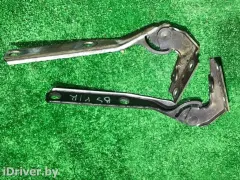 Петля капота Volkswagen Passat, 2003 г.