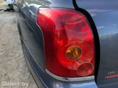Фонарь задний левый Toyota Avensis, 2005 г.