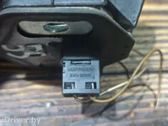 Ответная часть (скоба) замка двери BMW 5 серии, 2002 г.