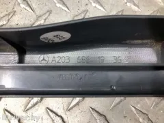 Накладка на порог Mercedes-Benz C-Класс, 2001 г.