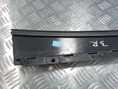 Молдинг двери задней правой Audi A6, 2012 г.