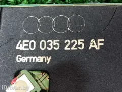 Антенна Audi A8, 2004 г.