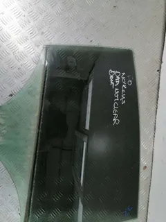 Стекло двери задней правой Volkswagen Passat, 2011 г.