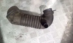 Патрубок воздушного фильтра Volkswagen Passat, 2002 г.